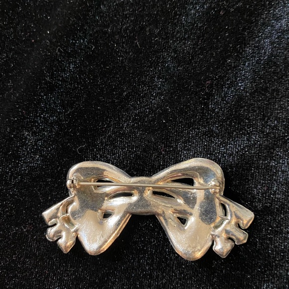 Vintage costume bow pin - Picture 2 of 2